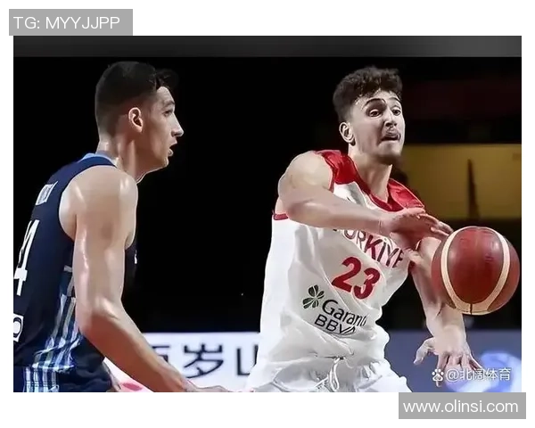 申京近三战在场-18？土媒发声暗藏玄机 场外事情成由头家人遭要挟